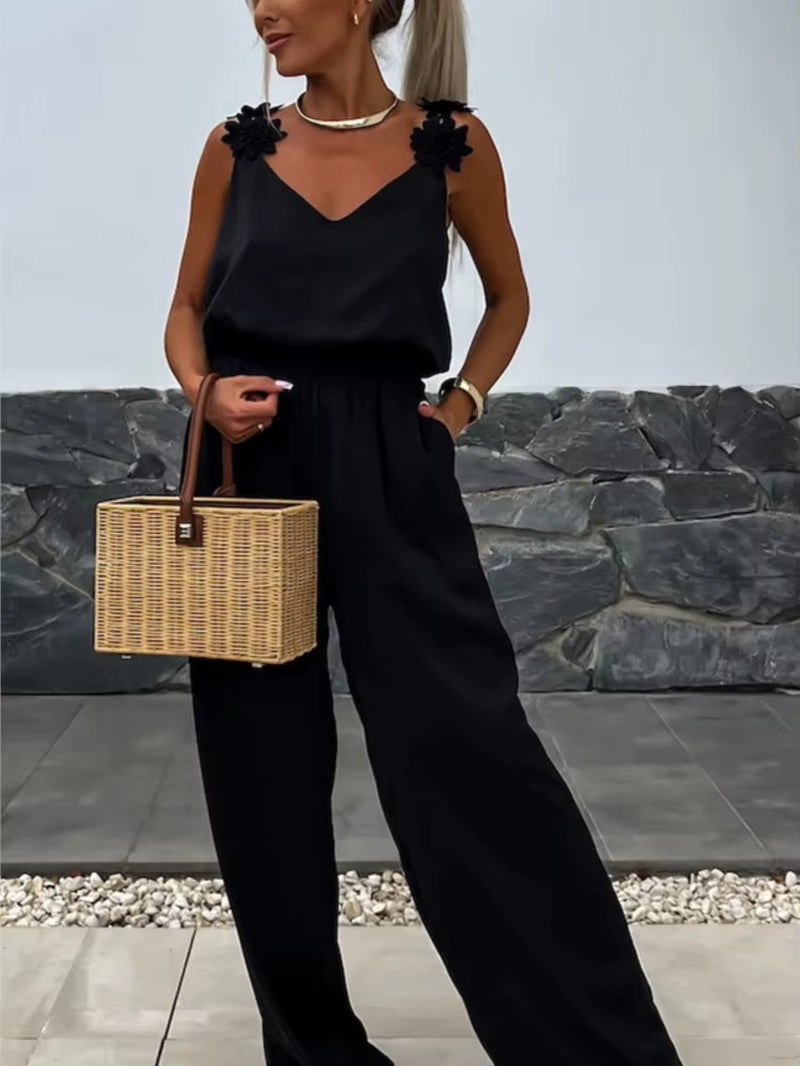 Effortless Elegance: Summer Floral Sleeveless Wide-Leg Romper